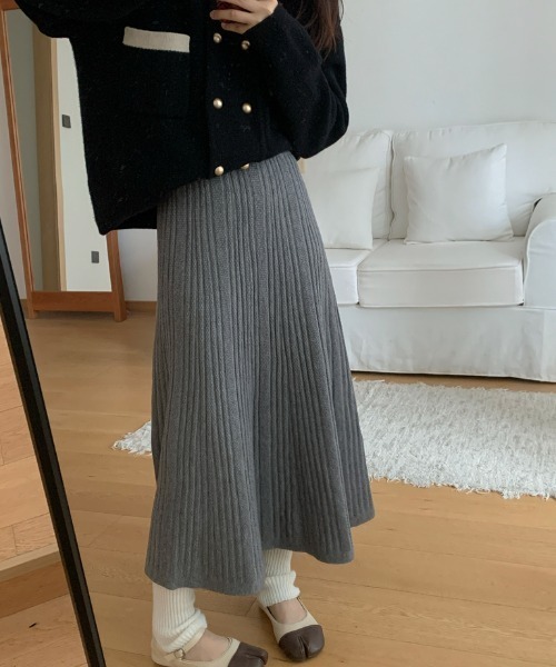 ソフトプリーツAラインニットスカート（スカート）｜Diosfront（ディオスフロント）