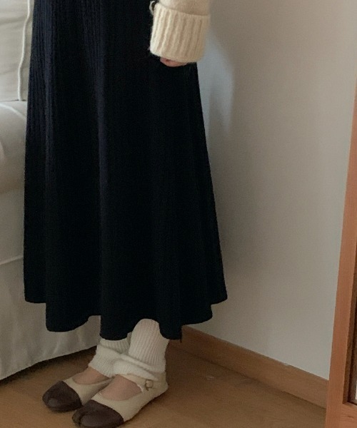 ソフトプリーツAラインニットスカート（スカート）｜Diosfront（ディオスフロント）