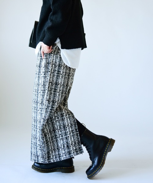 and it_（アンドイット）の「ミックスツイードタイトスカート（スカート・レディース・グレー/ブラック・M）」の8枚目の写真
