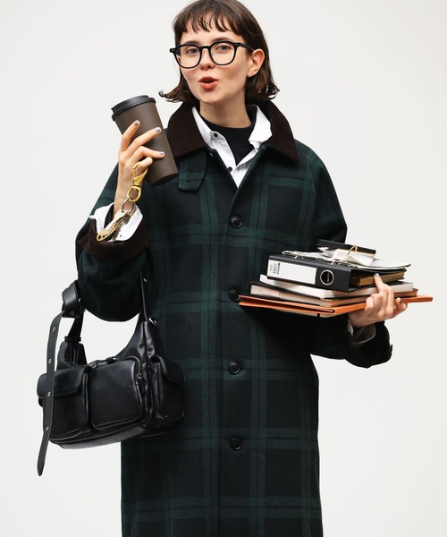 niko and...（ニコアンド）の「オリジナルマルチ4ポケットショルダーバッグ（ショルダーバッグ・レディース・ブラック/ブラウン・0）」の3枚目の写真