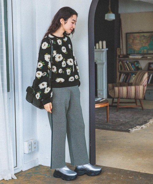 niko and...（ニコアンド）の「オリジナルマルチ4ポケットショルダーバッグ（ショルダーバッグ・レディース・ブラック/ブラウン・0）」の6枚目の写真