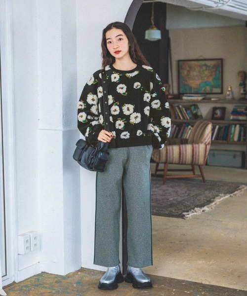 niko and...（ニコアンド）の「オリジナルマルチ4ポケットショルダーバッグ（ショルダーバッグ・レディース・ブラック/ブラウン・0）」の7枚目の写真