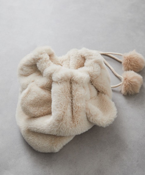 riziere（リジェール）の「巾着収納くま耳ファー帽子（ニットキャップ/ビーニー・キッズ・アイボリー・FREE）」の4枚目の写真