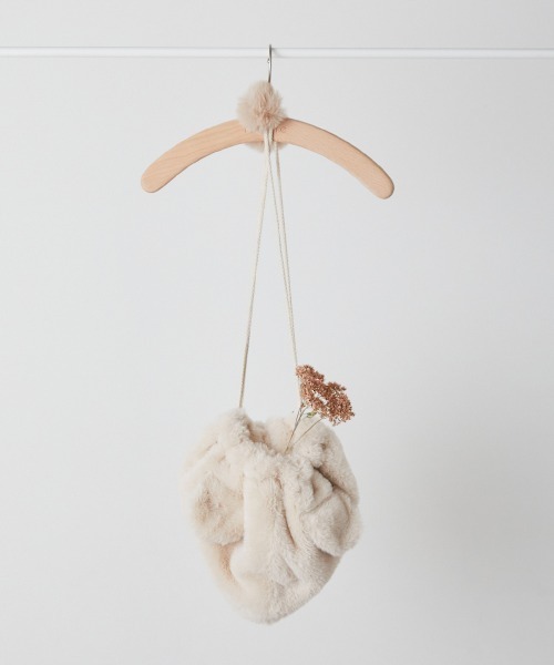 riziere（リジェール）の「巾着収納くま耳ファー帽子（ニットキャップ/ビーニー・キッズ・アイボリー・FREE）」の3枚目の写真