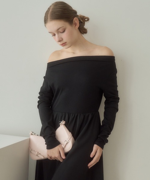 Birthday room（バースデイルーム）の「〈オケージョン対応〉〈リボン着脱可能〉マルチwayオフショルダーワンピース / multi way off shoulder one-piece（ワンピース・レディース・ブラック/アイボリー・FREE）」の4枚目の写真