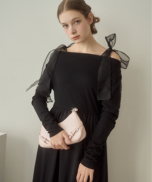 Birthday room（バースデイルーム）の「〈オケージョン対応〉〈リボン着脱可能〉マルチwayオフショルダーワンピース / multi way off shoulder one-piece（ワンピース・レディース・ブラック/アイボリー・FREE）」の18枚目の写真