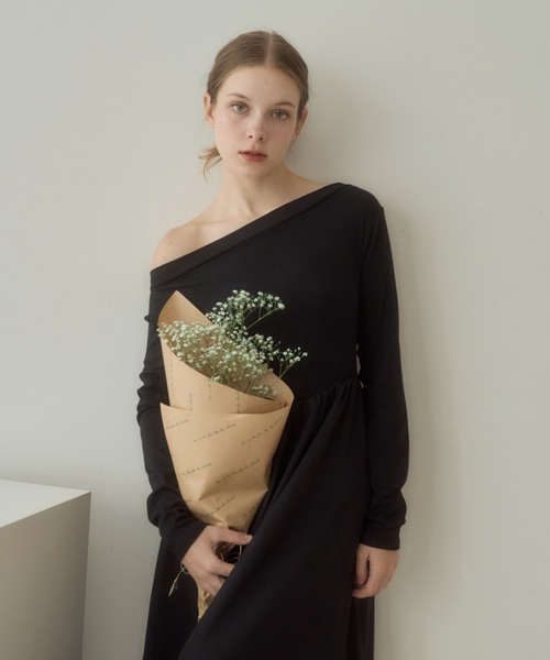 Birthday room（バースデイルーム）の「〈オケージョン対応〉〈リボン着脱可能〉マルチwayオフショルダーワンピース / multi way off shoulder one-piece（ワンピース・レディース・ブラック/アイボリー・FREE）」の13枚目の写真