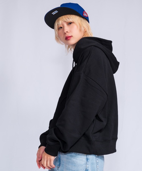 Alite cloth(アリーテクロス)の「ワンポイント刺繍パーカー(パーカー・レディース・ブラック/ホワイト/ネイビー/ベージュ・L/M)」の9枚目の写真