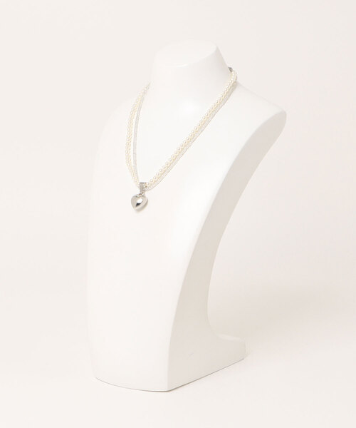 repipi armario（レピピ アルマリオ）の「2連パールビーズネックレス（ネックレス・キッズ・シルバー・FREE）」の4枚目の写真