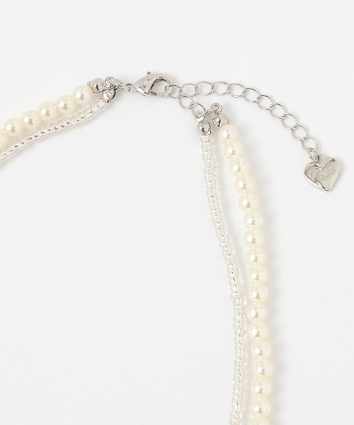 repipi armario（レピピ アルマリオ）の「2連パールビーズネックレス（ネックレス・キッズ・シルバー・FREE）」の3枚目の写真