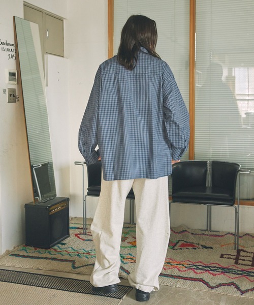 Unblend(アンブレンド)の「【Unblend】アソート レギュラーカラー オーバーサイズシャツ(シャツ/ブラウス・レディース・ブラック/イエロー/ネイビー/グレー・FREE)」の9枚目の写真