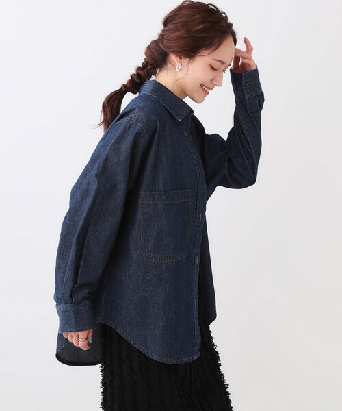 Cutie Blonde（キューティーブロンド）の「【洗える/S-LL】BIGポケット オーバーサイズデニムシャツ（シャツ/ブラウス・レディース・ライトブルー/ネイビー/ブルー・03/02/01/04）」の13枚目の写真