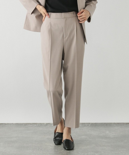 GLOBAL WORK（グローバルワーク）の「ウツクシルエットプレミアムスリムテーパードパンツ/147669（その他パンツ・レディース・ベージュ/ネイビー/ライトグレー/グレイッシュベージュ/ブラック・LARGE/MEDIUM/SMALL/X-SMALL/X-LARGE/XX-LARGE）」の4枚目の写真