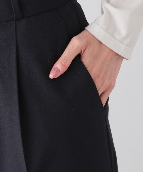 GLOBAL WORK（グローバルワーク）の「ウツクシルエットプレミアムスリムテーパードパンツ/147669（その他パンツ・レディース・ベージュ/ネイビー/ライトグレー/グレイッシュベージュ/ブラック・LARGE/MEDIUM/SMALL/X-SMALL/X-LARGE/XX-LARGE）」の14枚目の写真