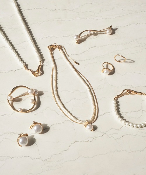 GOLDY(ゴールディ)の「ランダム パール サークル ブローチ(ブローチ/コサージュ・レディース・ゴールド/シルバー/ゴールド系その他/シルバー系その他・FREE)」の13枚目の写真