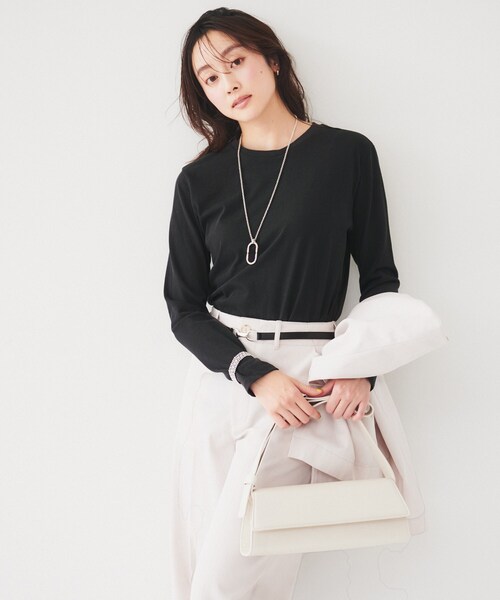 UNTITLED(アンタイトル)の「ドライタッチ ロングスリーブTシャツ(Tシャツ/カットソー・レディース・オフホワイト/チャコールグレー・44/48/00/01/02/03/04)」の5枚目の写真