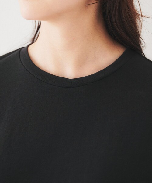 UNTITLED(アンタイトル)の「ドライタッチ ロングスリーブTシャツ(Tシャツ/カットソー・レディース・オフホワイト/チャコールグレー・44/48/00/01/02/03/04)」の15枚目の写真