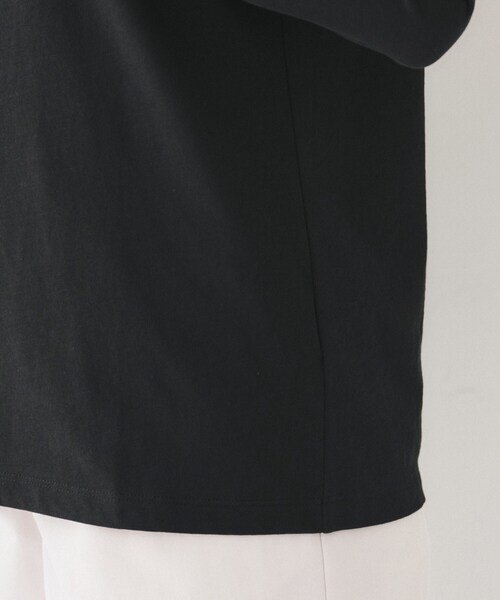 UNTITLED(アンタイトル)の「ドライタッチ ロングスリーブTシャツ(Tシャツ/カットソー・レディース・オフホワイト/チャコールグレー・44/48/00/01/02/03/04)」の17枚目の写真