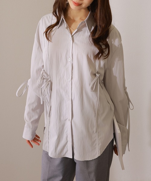 Lace Ladies(レースレディース)の「ソリッドカラー ドロスト付き オーバーサイジング 長袖 ブラウス(シャツ/ブラウス・レディース・ライトグレー/ベージュ/ブラック/チャコールグレー・FREE/S)」の3枚目の写真