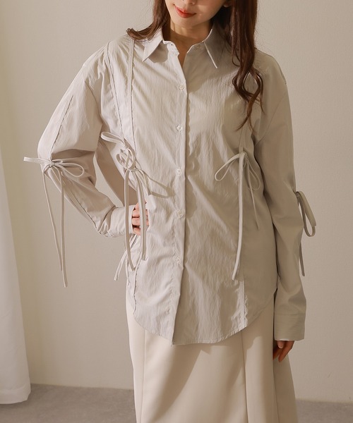 Lace Ladies(レースレディース)の「ソリッドカラー ドロスト付き オーバーサイジング 長袖 ブラウス(シャツ/ブラウス・レディース・ライトグレー/ベージュ/ブラック/チャコールグレー・FREE/S)」の14枚目の写真
