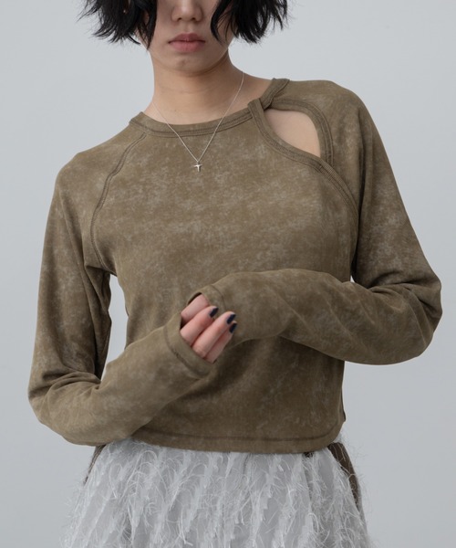 VACANCY(ヴァカンシー)の「ケミカル加工リブトップス(Tシャツ/カットソー・レディース・ブラック/カーキ・FREE)」の13枚目の写真