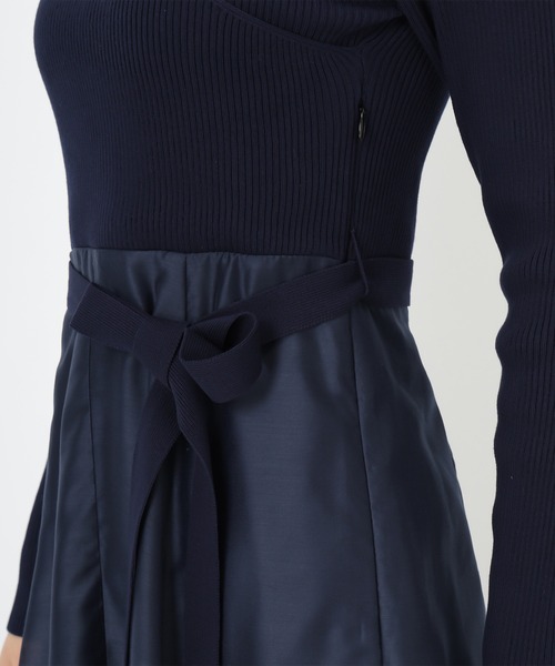 MISCH MASCH(ミッシュマッシュ)の「カシュクールドッキングワンピース(ワンピース・レディース・ネイビー/ブルー・フリ-)」の20枚目の写真
