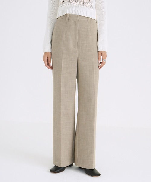 CLANE(クラネ)の「CENTER CLEASE STRAIGHT PANTS(その他パンツ・レディース・ベージュ/アイボリー/ネイビー・2/1/0)」の8枚目の写真