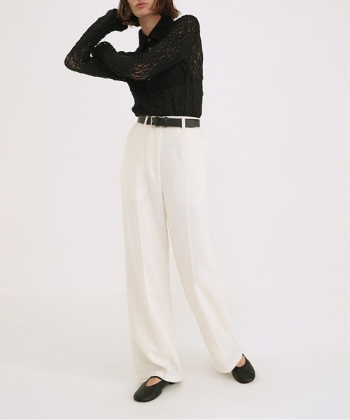 CLANE(クラネ)の「CENTER CLEASE STRAIGHT PANTS(その他パンツ・レディース・ベージュ/アイボリー/ネイビー・2/1/0)」の20枚目の写真