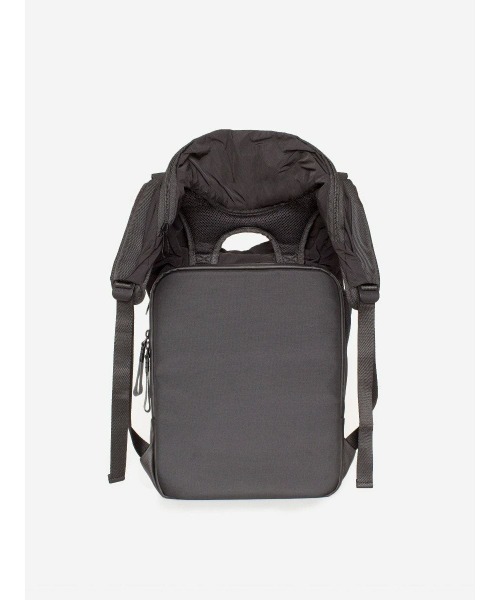 Cote&Ciel（コートエシエル）の「cote&ciel / TIMSAH Memory Tech Black バックパック / CC-28673（バックパック/リュック・メンズ・ブラック・FREE）」の3枚目の写真