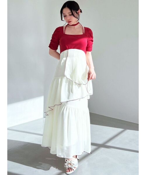 RESEXXY(リゼクシー)の「バイカラーメローフレアワンピース(ワンピース・レディース・ブルー/ブラック/レッド・FREE)」の6枚目の写真