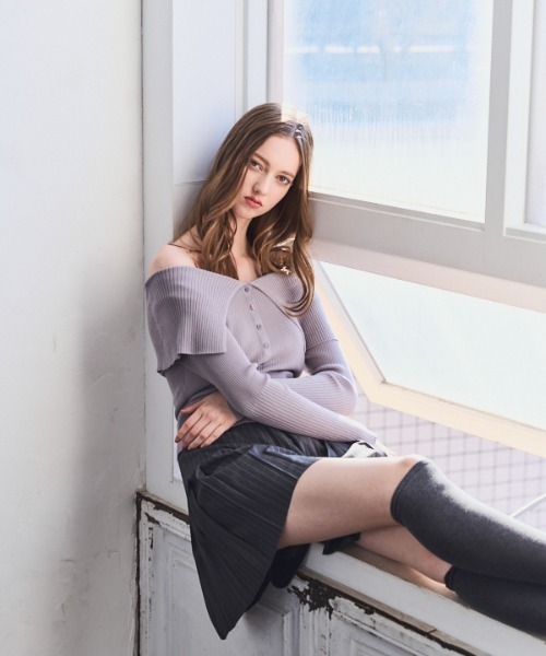 Meline M(メリンエム)の「Soft Knit Shoulder Top ソフトニットショルダートップ(ニット/セーター・レディース・ライトグレー/ピンク系・FREE)」の22枚目の写真