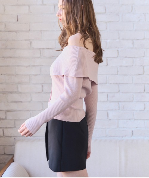 Meline M(メリンエム)の「Soft Knit Shoulder Top ソフトニットショルダートップ(ニット/セーター・レディース・ライトグレー/ピンク系・FREE)」の7枚目の写真