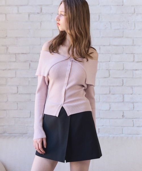 Meline M(メリンエム)の「Soft Knit Shoulder Top ソフトニットショルダートップ(ニット/セーター・レディース・ライトグレー/ピンク系・FREE)」の4枚目の写真