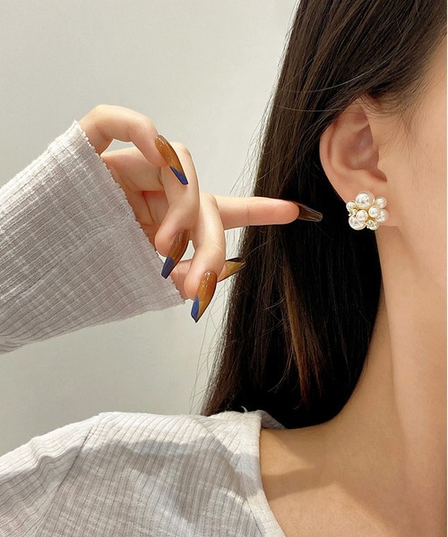 LA VORAGINE(ラ ヴォラジネ)の「エコパールピアス(ピアス(両耳用)・レディース・A・FREE)」の6枚目の写真