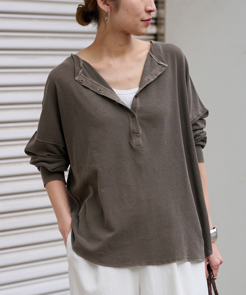 FRAMeWORK(フレームワーク)の「サーフニットヘンリーTee(Tシャツ/カットソー・レディース・チャコールグレー/ホワイト/ブラウン・FREE)」の19枚目の写真