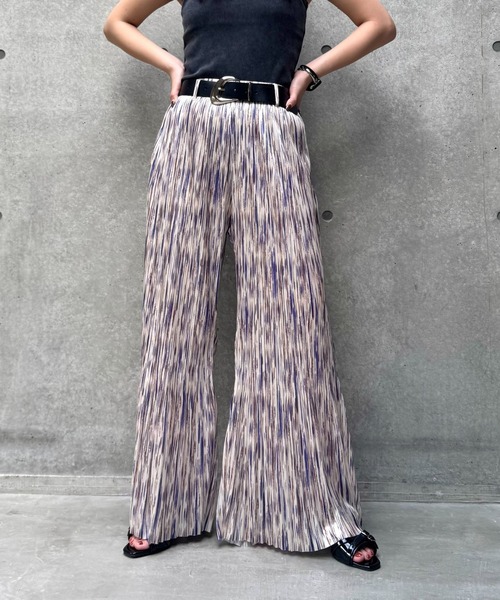 PAGEBOY（ページボーイ）の「アソートプリーツパンツ（その他パンツ・レディース・パープル系その他/ホワイト系その他/ブラック/レオパード/グレー・FREE）」の4枚目の写真