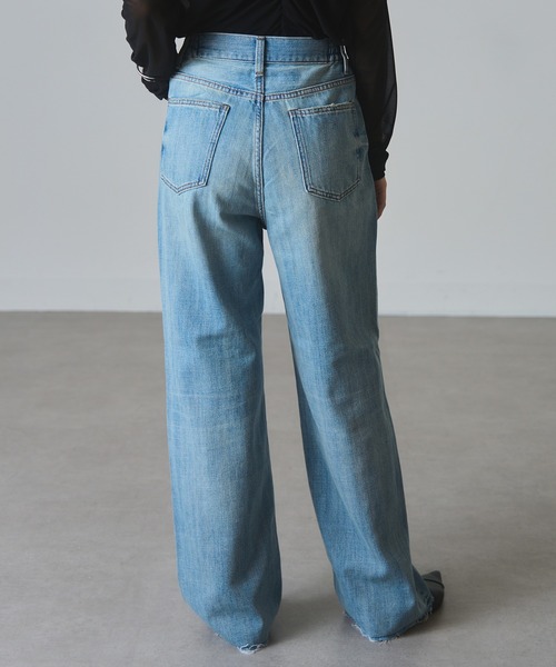 RED CARD TOKYO（レッドカード）の「【RED CARD】Manoa　98W4880（デニムパンツ・レディース・ライトブルー/ブルー・21inch/22inch/23inch/24inch/25inch）」の3枚目の写真