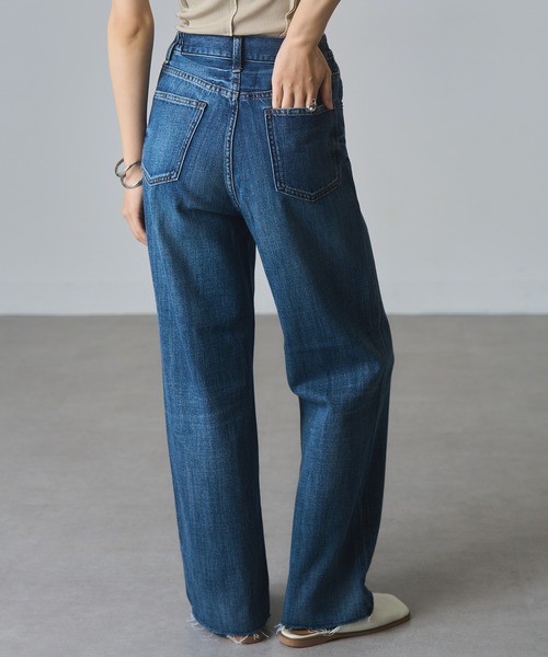 RED CARD TOKYO（レッドカード）の「【RED CARD】Manoa　98W4880（デニムパンツ・レディース・ライトブルー/ブルー・21inch/22inch/23inch/24inch/25inch）」の4枚目の写真