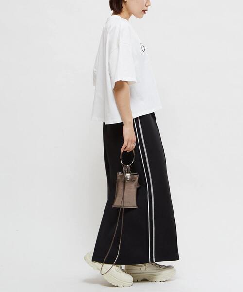 CONVERSE TOKYO(コンバーストウキョウ)の「LOGO EMBROIDERY OVERSIZED TEE(Tシャツ/カットソー・レディース・ピンク/ホワイト/ブラック・FREE)」の6枚目の写真