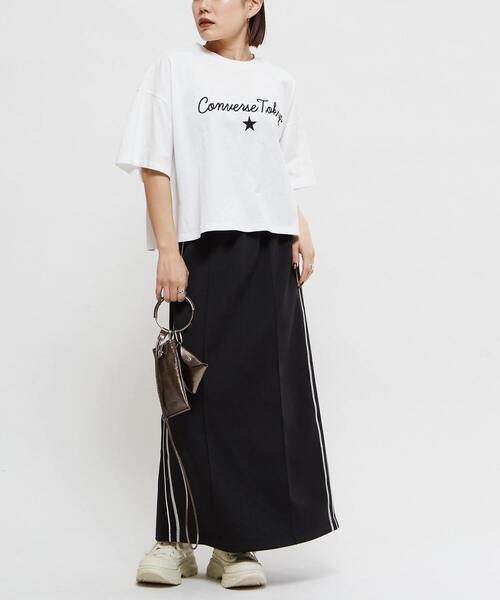 CONVERSE TOKYO(コンバーストウキョウ)の「LOGO EMBROIDERY OVERSIZED TEE(Tシャツ/カットソー・レディース・ピンク/ホワイト/ブラック・FREE)」の7枚目の写真