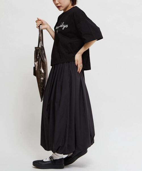 CONVERSE TOKYO(コンバーストウキョウ)の「LOGO EMBROIDERY OVERSIZED TEE(Tシャツ/カットソー・レディース・ピンク/ホワイト/ブラック・FREE)」の10枚目の写真