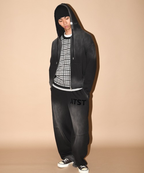 SUPERTHANKS（スーパーサンクス）の「オーバーダイ加工ジップアップパーカー/Sun faded Zip-Hoodie Sweat（パーカー・メンズ・ブラック/ピンク/ブラウン・S/M/L）」の16枚目の写真