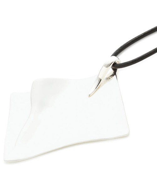 ETRE TOKYO（エトレトウキョウ）の「ディストーションレザーコードネックレス（ネックレス・レディース・シルバー/ゴールド・FREE）」の9枚目の写真