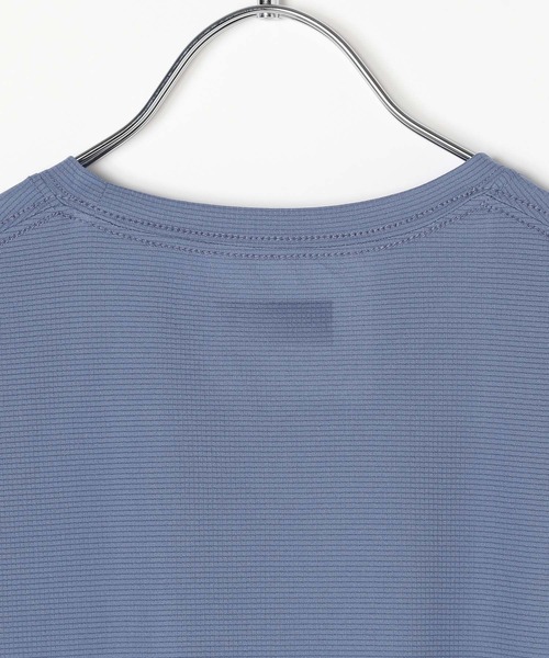 Columbia(コロンビア)の「【Columbia(コロンビア)】オムニフリーズゼロT(KIDS)(Tシャツ/カットソー・キッズ・アイボリー/ブルー/ブラック・130cm/120cm/140cm)」の6枚目の写真