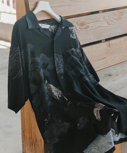 ADAM ET ROPE'（アダムエロペ）の「《BLACK/WHITE》ボックスシルエット プレミアム アロハ シャツ（シャツ/ブラウス・メンズ・ブラック系その他3/スミクロ・M/L）」の2枚目の写真