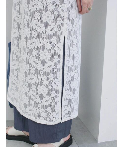 Samansa Mos2 blue(サマンサモスモスブルー)の「メッシュレースキャミワンピース(ワンピース・レディース・オフホワイト/ブラック/サックスブルー・F)」の21枚目の写真