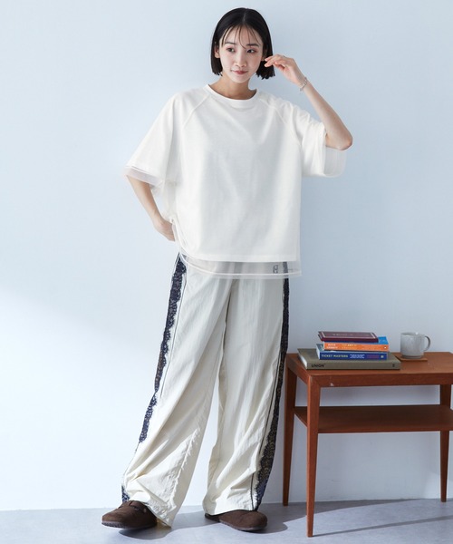 MONO-MART(モノマート)の「チュールレイヤード半袖Tシャツ(Tシャツ/カットソー・レディース・ブラウン/ブラック/ホワイト系/ライトピンク/オフホワイト/チャコールグレー・FREE)」の13枚目の写真