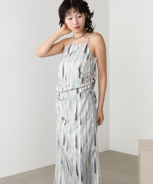 Bab(バブ)の「【S・Mサイズ展開】ウエストホールプリントワンピース(ワンピース・レディース・パープル/ブラック・S/M)」の3枚目の写真