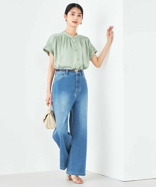 a.v.v（アーヴェヴェ）の「【接触冷感/UVカット/吸水速乾/イージーケア/洗える】サテンギャザーブラウス（シャツ/ブラウス・レディース・チャコールグレー/ミント/ネイビー/アイボリー/ダークインディゴブルー・36/34/38/40/42）」の13枚目の写真