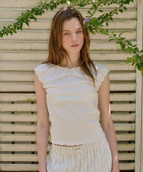 GIUNON（ジウノン）の「hem mellow crinkled t-shirt / ヘムメロウクリンクルTシャツ（Tシャツ/カットソー・レディース・ホワイト/ブラック/グレー・FREE）」の10枚目の写真